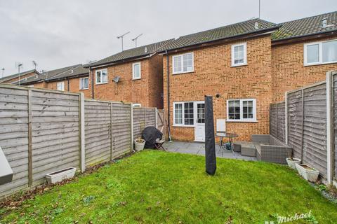 undefined, Leighton Buzzard LU7