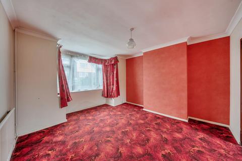 undefined, Shakespeare Road, Bedfordshire LU4