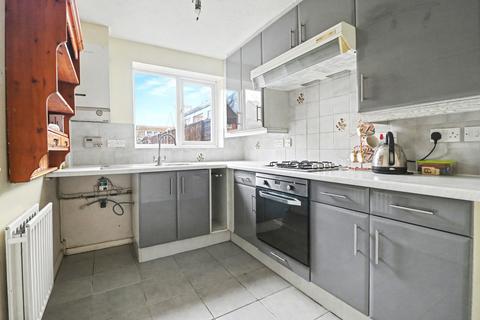 3 bedroom semi-detached house for sale, Mallow Road, Southampton SO30
