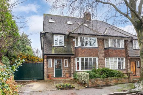 4 bedroom semi-detached house for sale, Holland Avenue, London, SW20