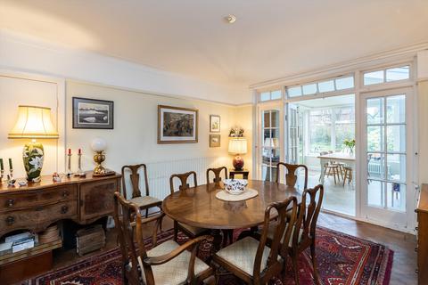 4 bedroom semi-detached house for sale, Holland Avenue, London, SW20