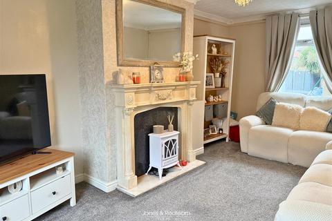 3 bedroom terraced house for sale, St. Davids Square, Rhyl