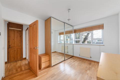 2 bedroom flat for sale, Weydown Close, Southfields, SW19