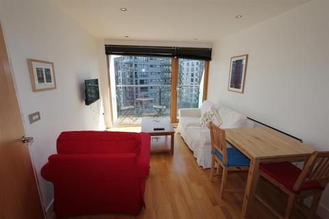 1 bedroom flat to rent, La Salle, Leeds Dock