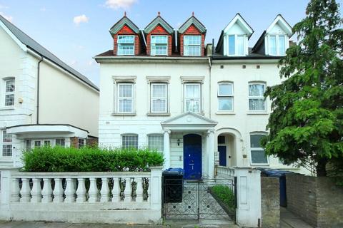 York Road, London, W3