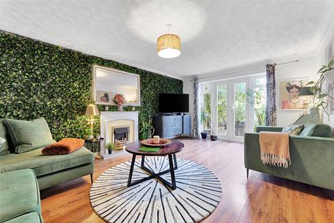 undefined, Honing Drive, Southwell NG25