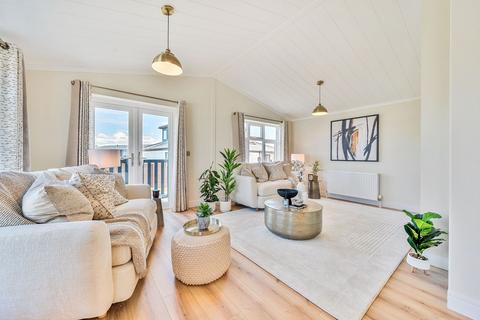 undefined, Milford-On-Sea, Hampshire, SO41