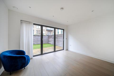 3 bedroom townhouse for sale, Bernera Walk, Colindale Garden, Colindale, NW9