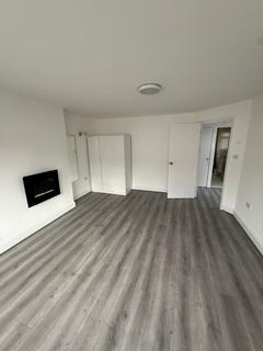 2 bedroom flat to rent, Danes Gate, Harrow HA1