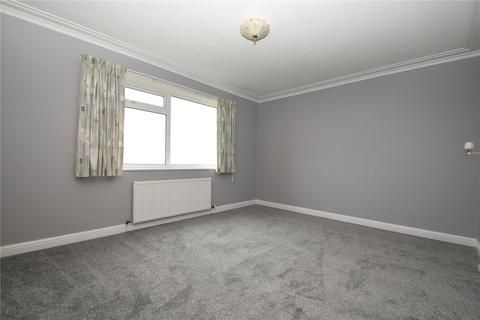 2 bedroom apartment for sale, Holbeck Hill, Scarborough, North Yorkshire, YO11