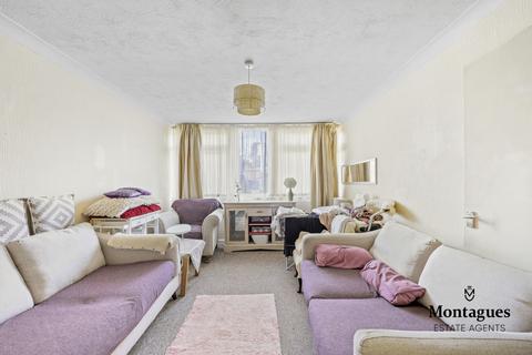 undefined, The Chiltons, Grove Hill, South Woodford, E18