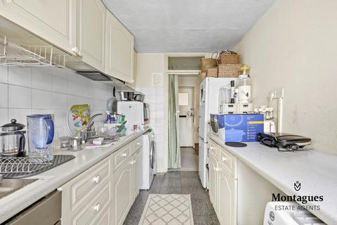 undefined, The Chiltons, Grove Hill, South Woodford, E18