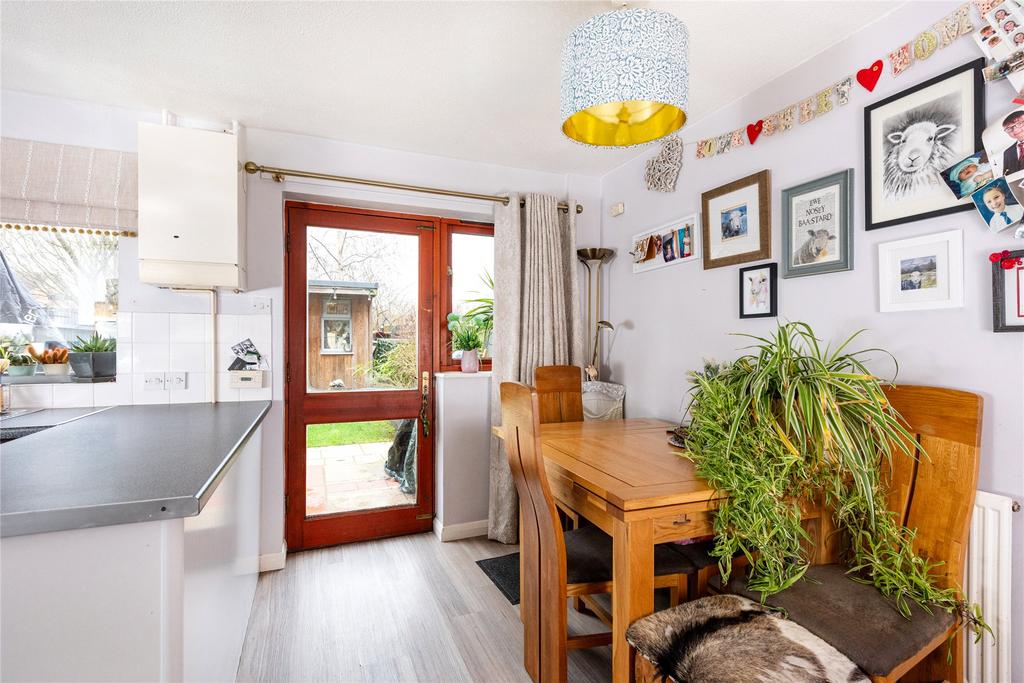 Kitchen/Dining