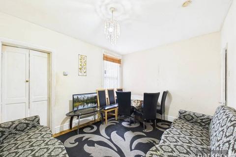 3 bedroom terraced house for sale, Chester Street, Berkshire RG30