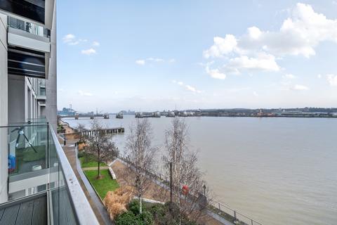 3 bedroom flat for sale, Royal Wharf Walk London E16
