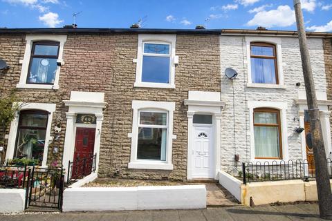 3 bedroom terraced house to rent, Gillibrand Street, Darwen