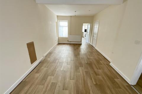 3 bedroom terraced house for sale, Dillwyn Street, Llanelli