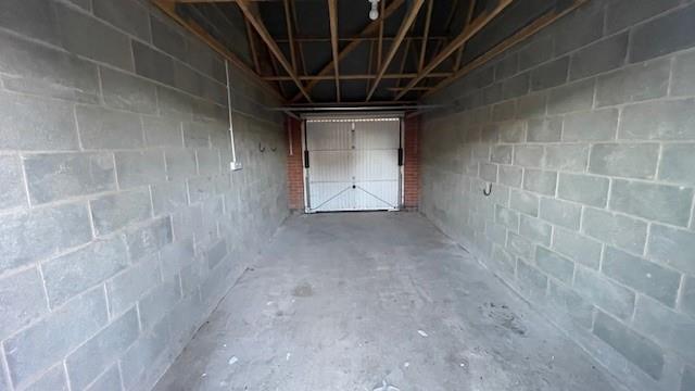 Garage.jpg