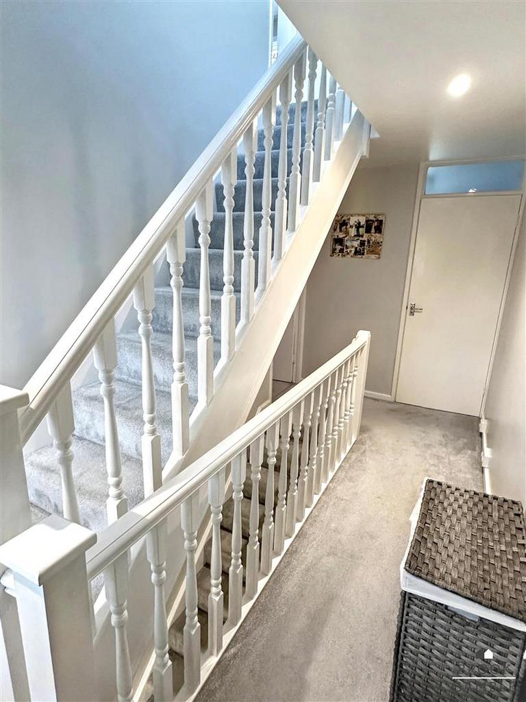 01323 438506