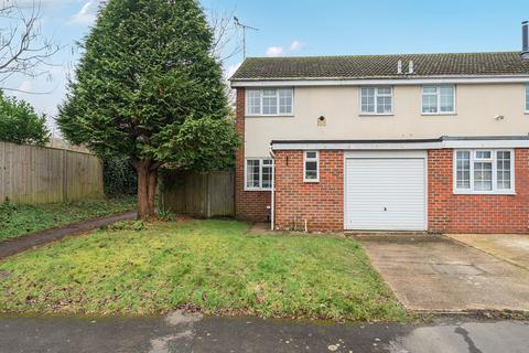 3 bedroom end of terrace house for sale, Southdown Way, Storrington, RH20