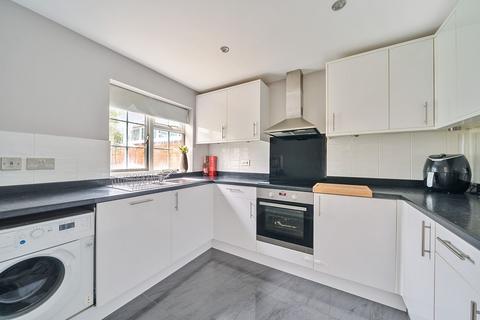 3 bedroom end of terrace house for sale, Southdown Way, Storrington, RH20