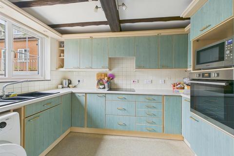 3 bedroom semi-detached house for sale, 5 Claremont Court Malvern Wells