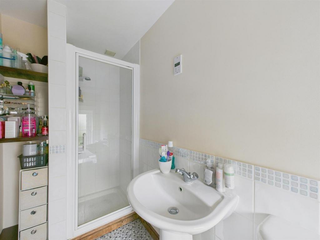 Ensuite.jpg