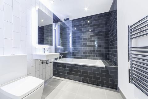 1 bedroom flat to rent, Royal Crest Avenue, London E16