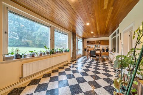 6 bedroom detached house for sale, Moor Park Road, Northwood, Middlesex