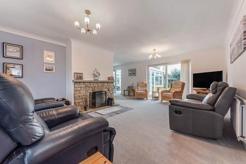 4 bedroom detached bungalow for sale, Earnley Manor Close, Earnley, West Sussex, PO20