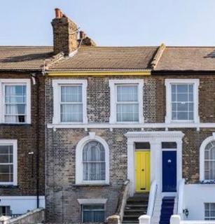 5 bedroom terraced house for sale, Marine Parade, Sheerness ME12
