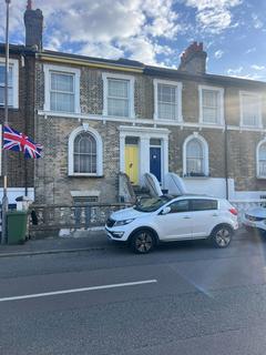 5 bedroom terraced house for sale, Marine Parade, Sheerness ME12