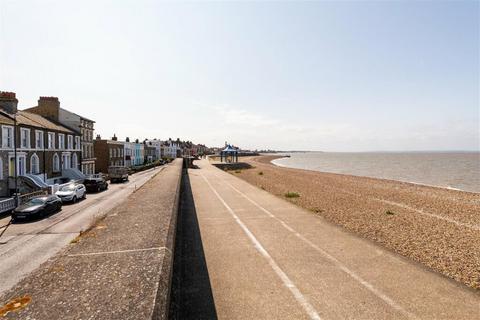 5 bedroom terraced house for sale, Marine Parade, Sheerness ME12