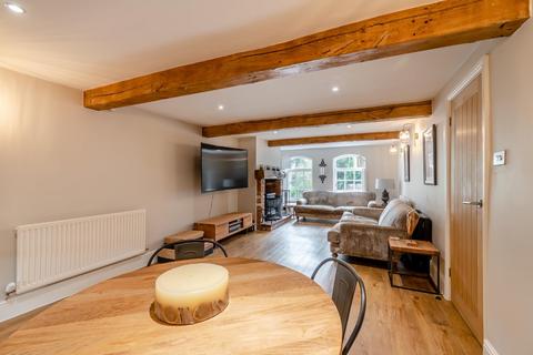 3 bedroom barn conversion for sale, Beeston Hall Mews, Beeston