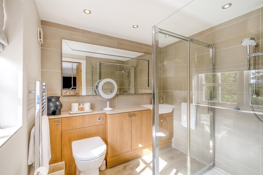 4 Beeston Hall Mews-31.jpg