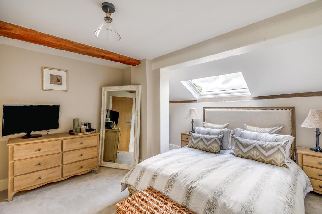 4 Beeston Hall Mews-29.jpg