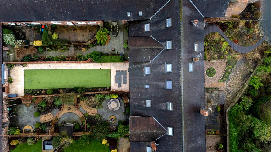 4 Beeston Hall Mews-6.jpg