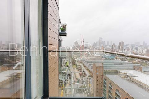 Studio to rent, Cobblestone Square, Wapping Lane E1W