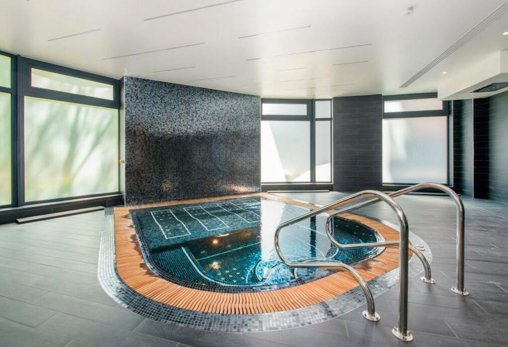 Residents Pool