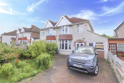 3 bedroom terraced house to rent, The Earls Croft, Coventry CV3