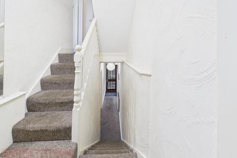 3 bedroom terraced house for sale, St Helen's Road, Brighton