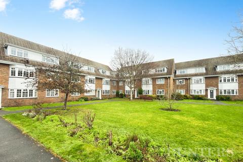 2 bedroom apartment for sale, Sycamore Close, Carshalton