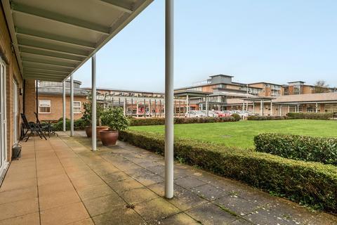 2 bedroom apartment for sale, Patrons Way East, Denham Garden Village