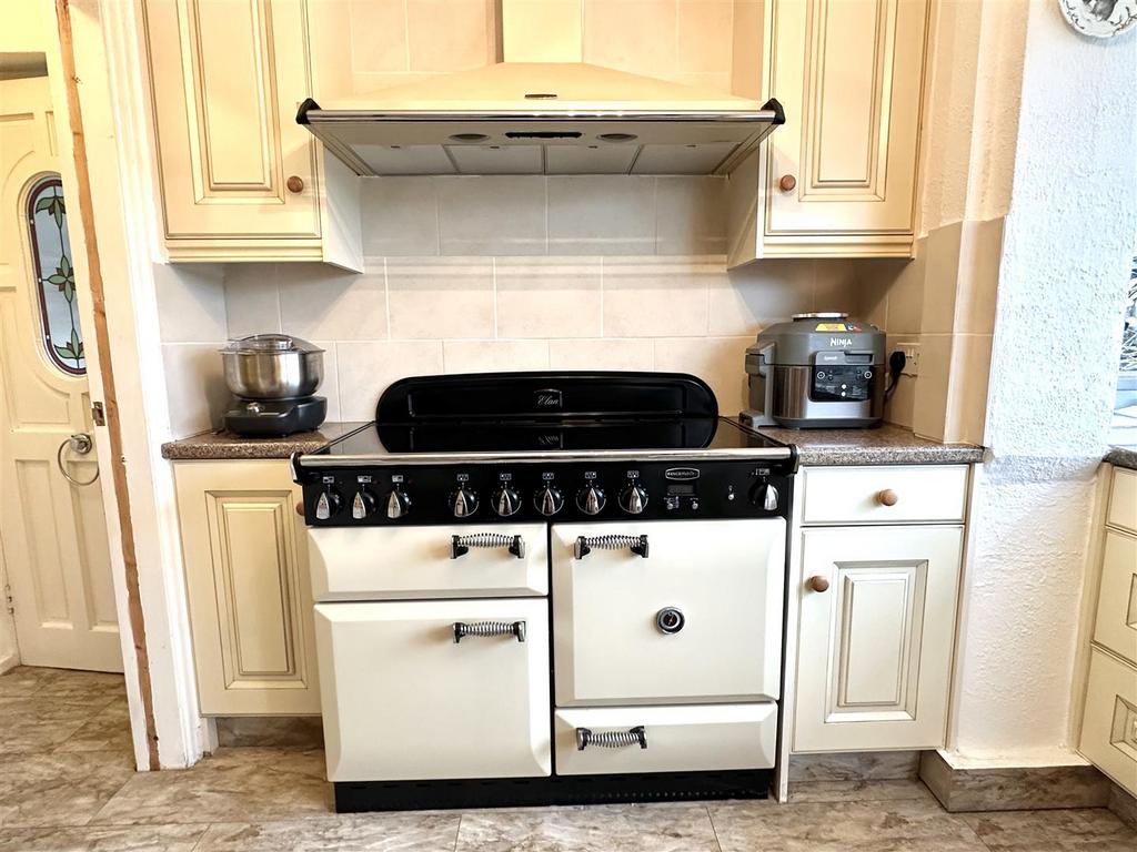 Cooker
