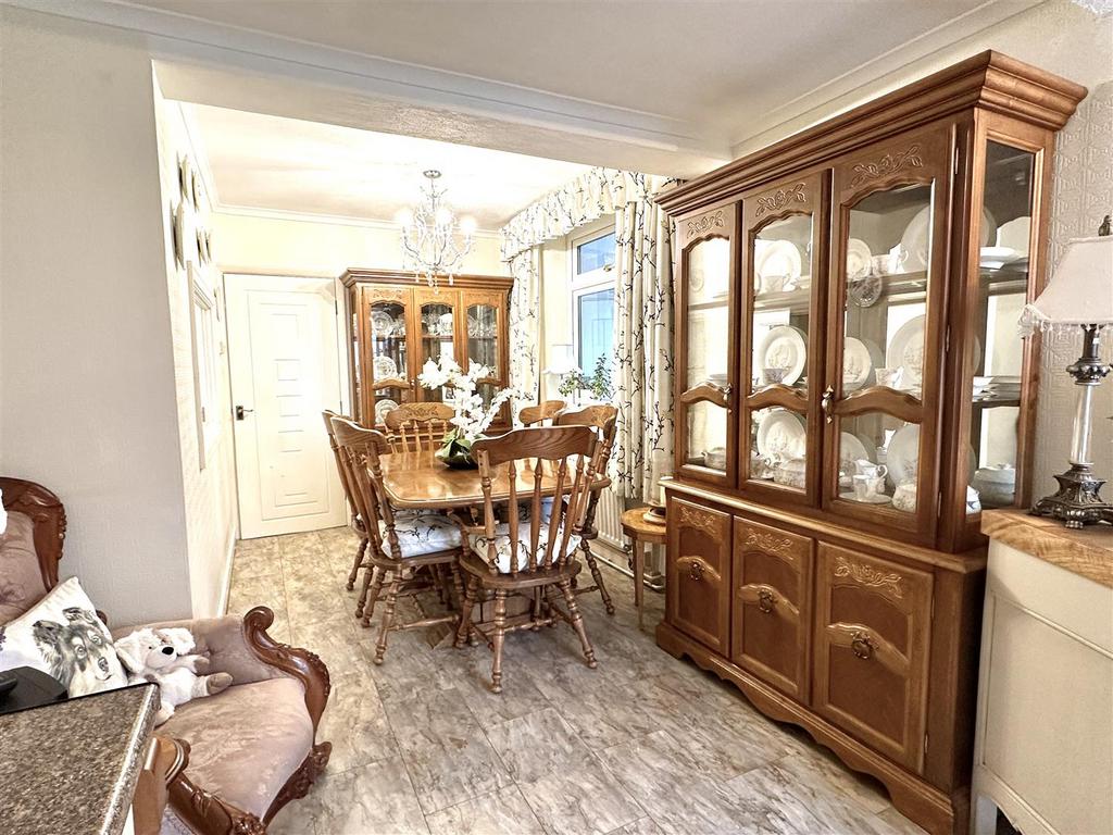 Breakfast kitchen