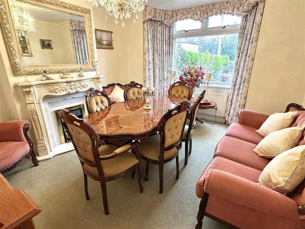 Formal dining room