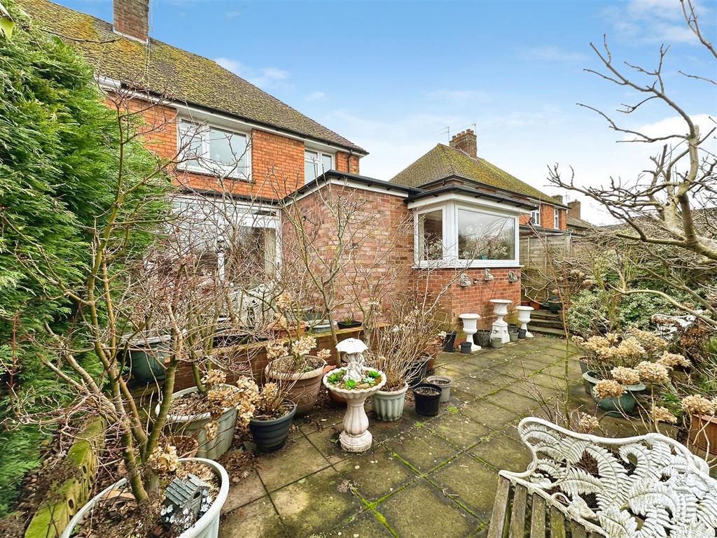 Patio to house