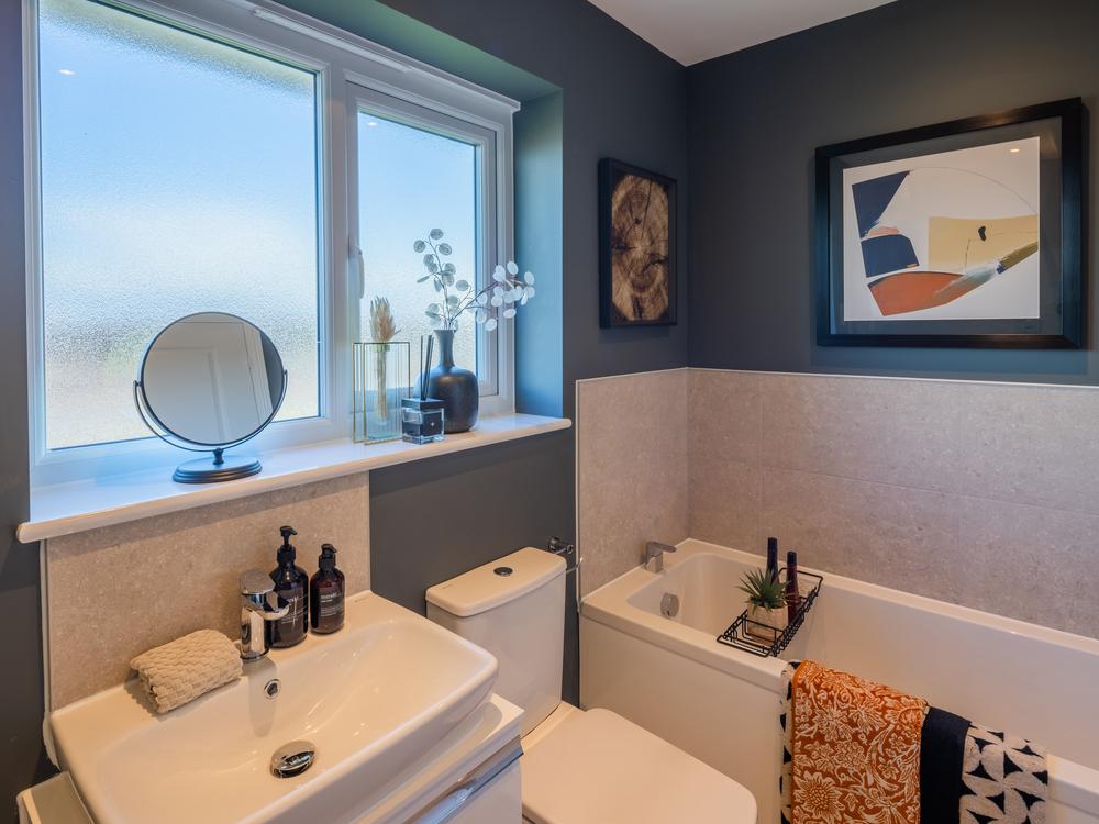 The Holly bathroom
