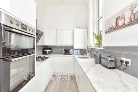 4 bedroom apartment for sale, 77 Festing Road, Southsea PO4