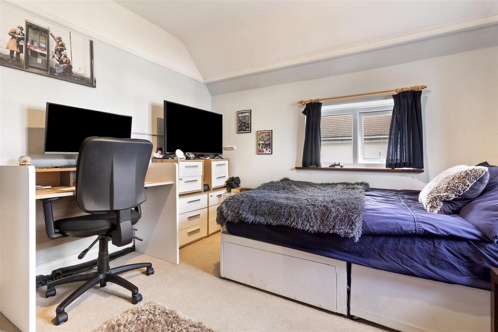 15 Drummond Road-010.JPG